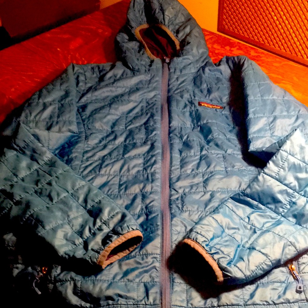 Patagonia puffer, Womens size M